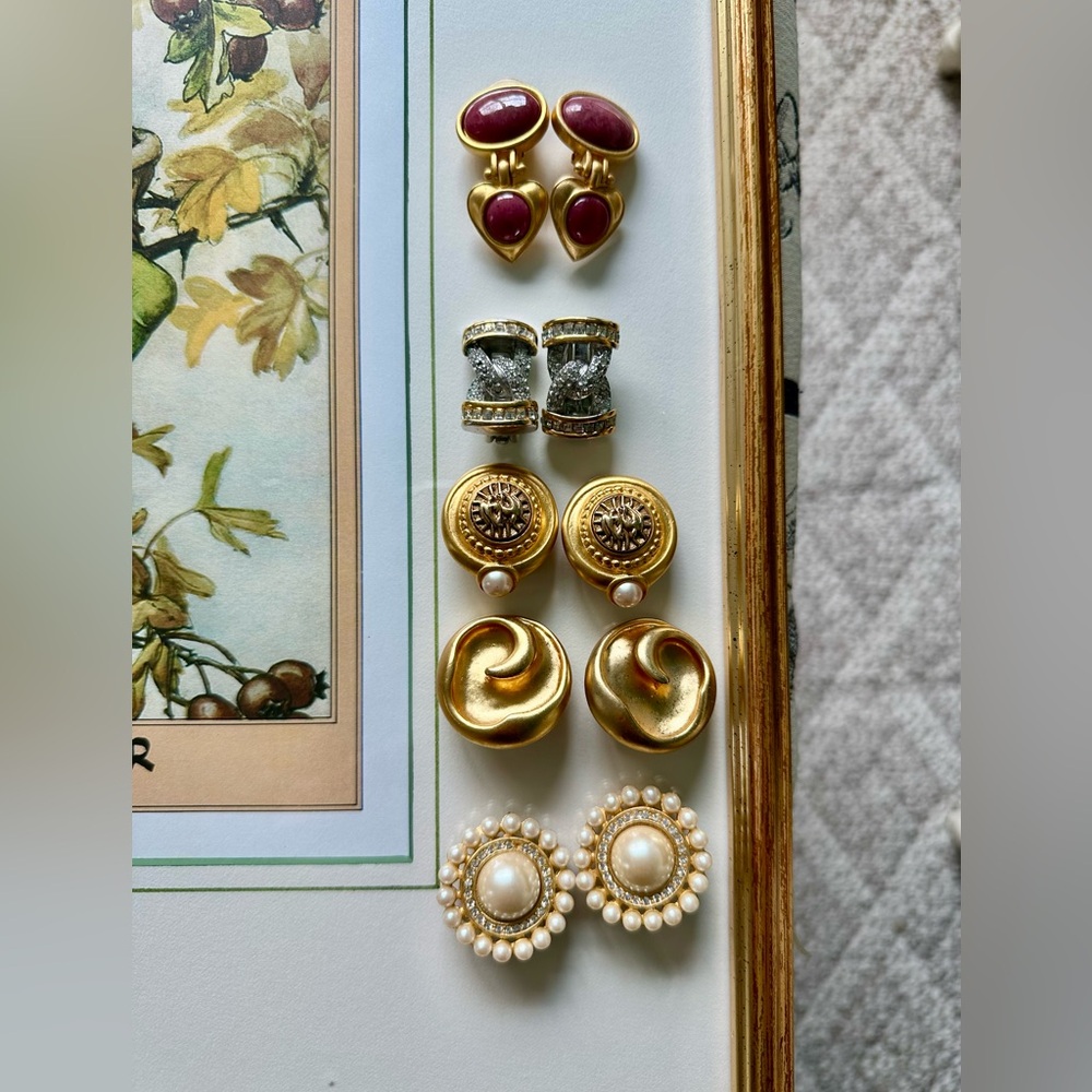 Lot of 5 Pairs of Estate clip on earrings